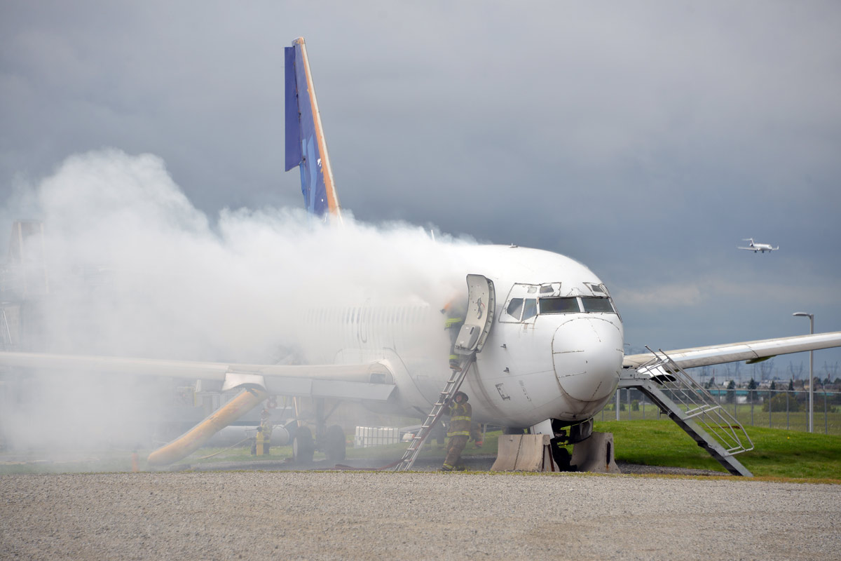 How to Become an Airport Firefighter in Toronto